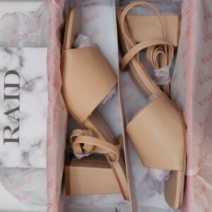RAID Naya Tie Ankle Mid-Heeled Sandals in Beige